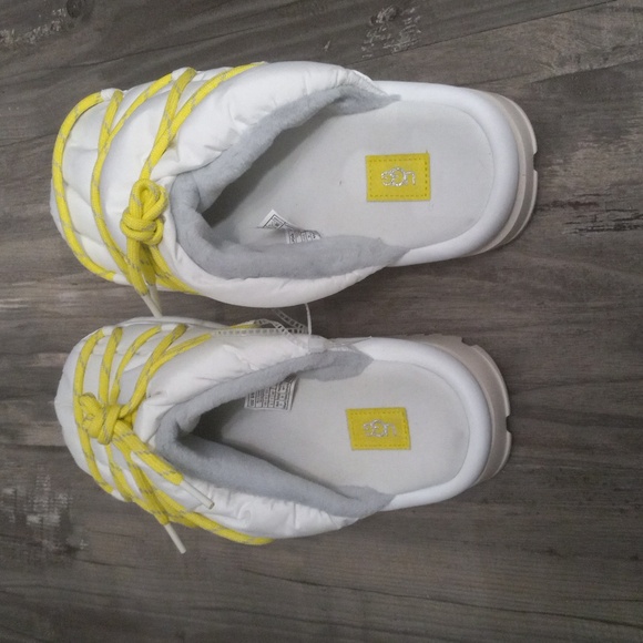 UGG Spaceslider Tech Slide White Slippers - Women's Size 9 - Picture 5 of 15